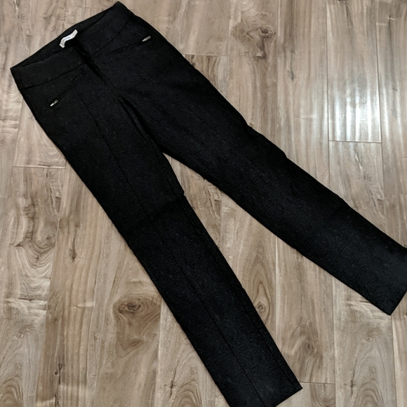❄️ 3/$25 Black Dark Grey Skinny Leg Dress Pants